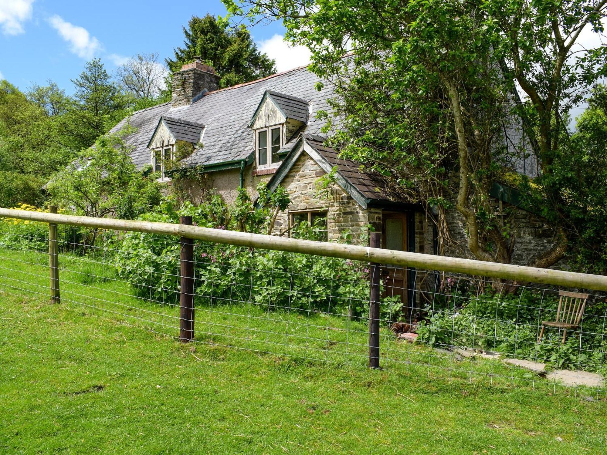 Lower Goytre Farmhouse Llanfair Waterdine Ngoại thất bức ảnh