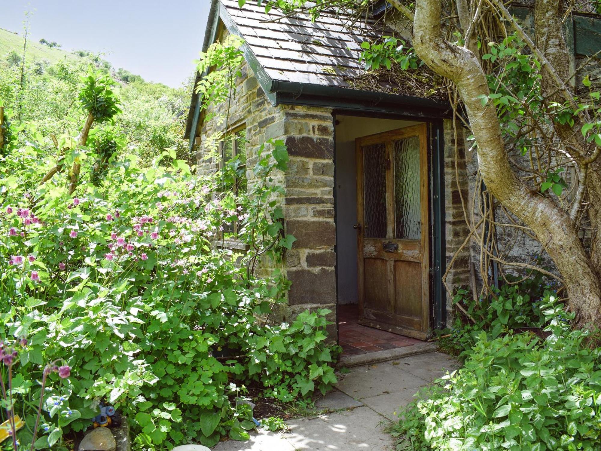 Lower Goytre Farmhouse Llanfair Waterdine Ngoại thất bức ảnh